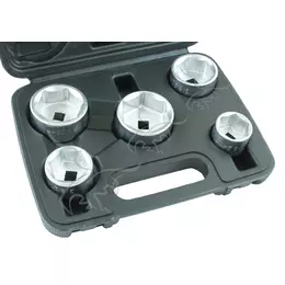Chaves e copos para remover filtros de óleo